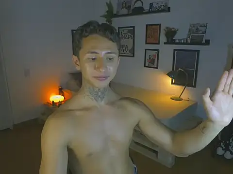 ArchiGoldd 라이브 XXX 채팅