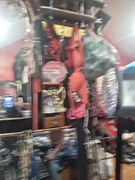 Chat XXX en directo de DaddyAndSplashQueen