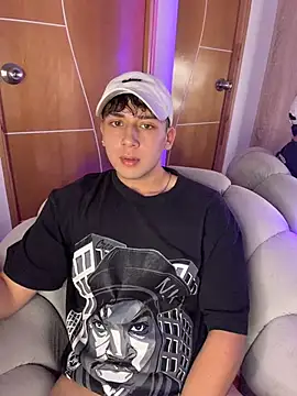 OLIVER_K – Naživo XXX chat