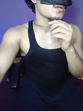 XXX chat uživo modela roxiii_
