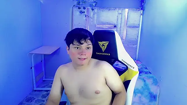 Tommy_cotton live XXX chat