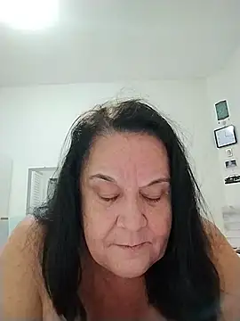 YayaMineira – Live XXX-chat