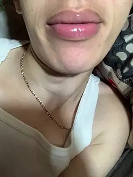 MiroKari2 Chat XXX live
