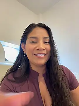 Catalina16_'s Live XXX Chat