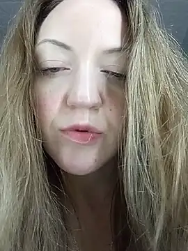 KattyLuuu Live XXX-Chat