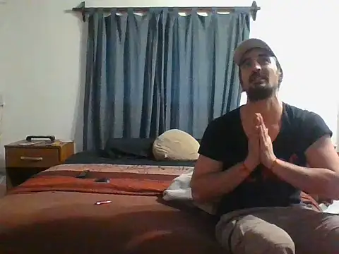 tanobighorse's Live XXX Chat