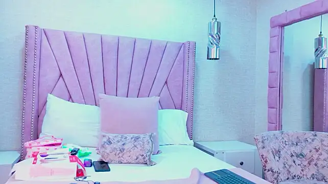 Chat +18 de BunnyRosee ao vivo