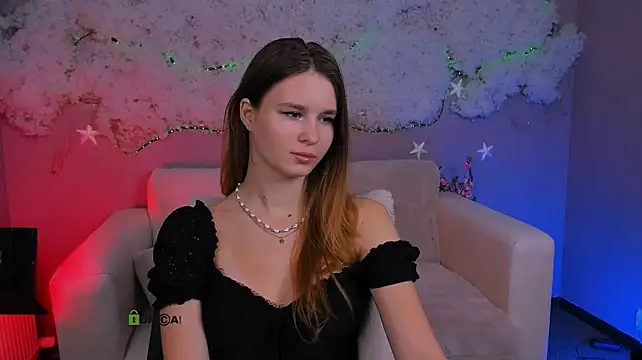 angie_foxy1's Live Chat Room