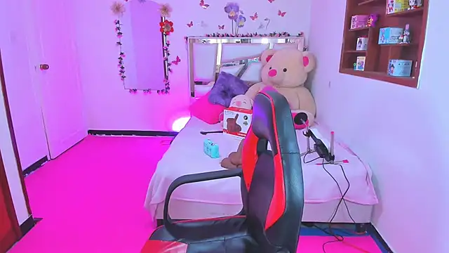perlabeautiful Adlı Modelin Canlı XXX Sohbeti