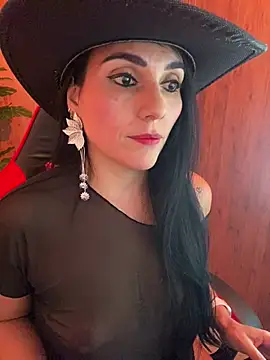 Miaswwe Chat XXX live