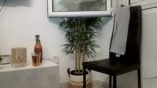 yanick931 Chat XXX live