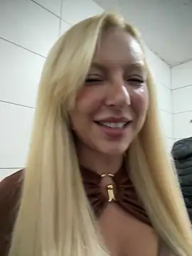 Juuhschmittn Live XXX chat