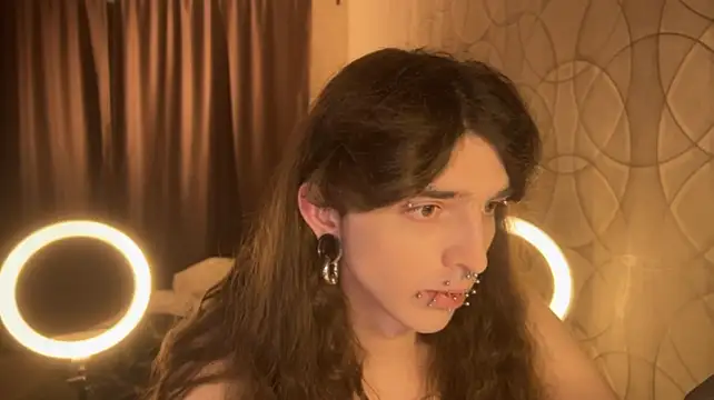 Kriisp élő XXX-chatje