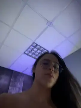 HappyKittyXXX Live XXX-Chat