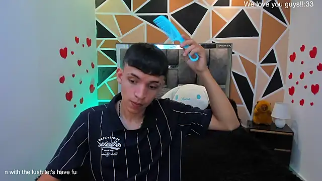 Juan_Nd_Steven's Live XXX Chat