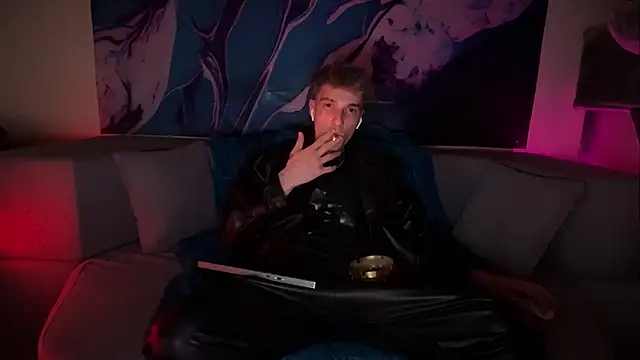 XXX chat uživo modela davesinner