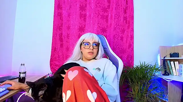 Chat +18 de Just_Miku ao vivo