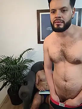 Chat +18 de TonyAndTroy ao vivo