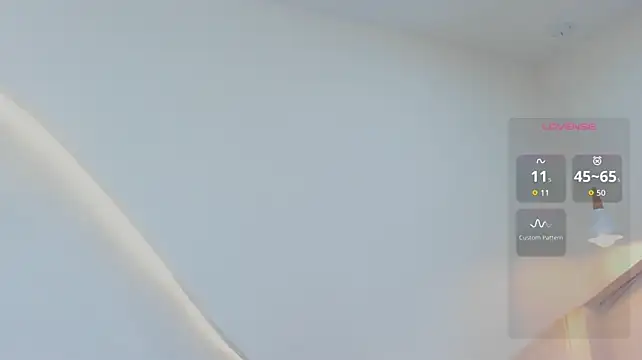 Chatroom XXX en direct de AllisonRoberts_