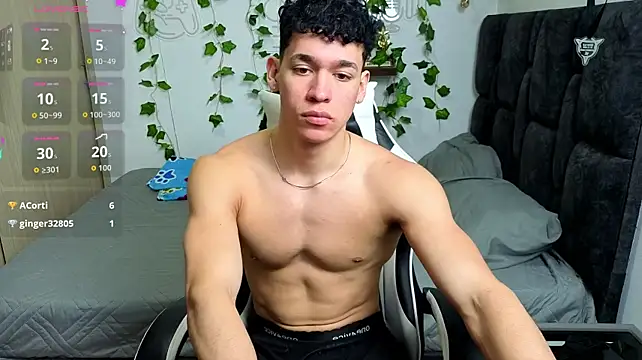 Luke_Muscle's Live XXX Chat
