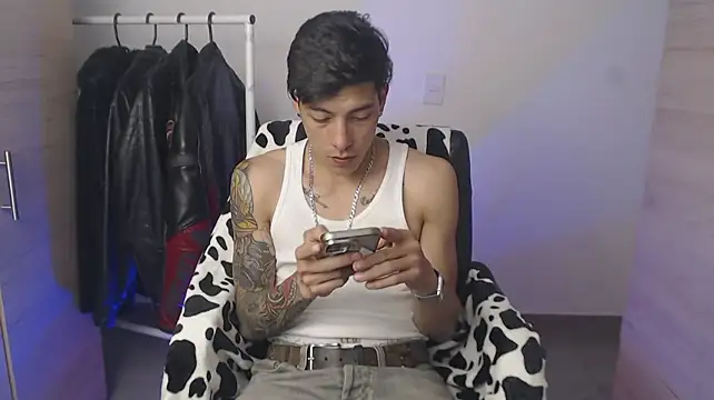 Chatroom XXX en direct de chomelo6