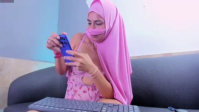 zaif_thal's Live XXX Chat