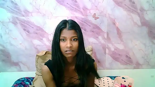 IndianSilkySpice's Live XXX Chat