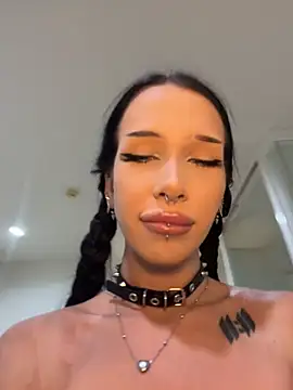 XEye_Candy webkamerás műsora