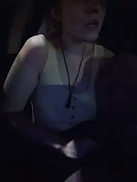 ScarletsWeb live XXX chat