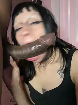 دردشة Gothbabbi الجنسية المباشرة