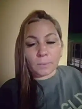 SasshaSmith's Live Chat Room