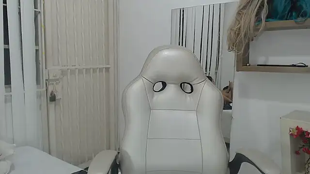 mia_violet__n Live XXX chat
