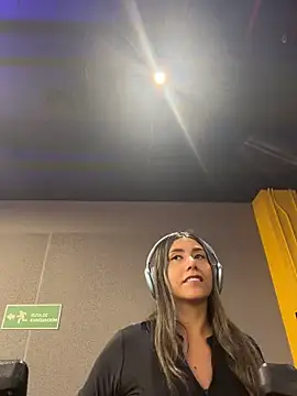 stefanyqueen69のライブXXXチャット