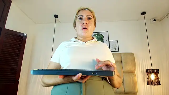 AdharaSmithhn Live XXX chat