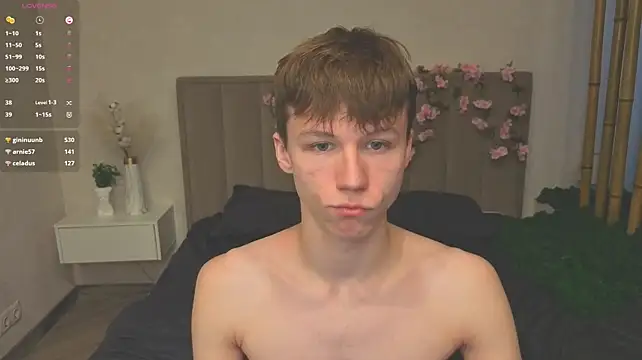 cuMte_boy 现场XXX聊天