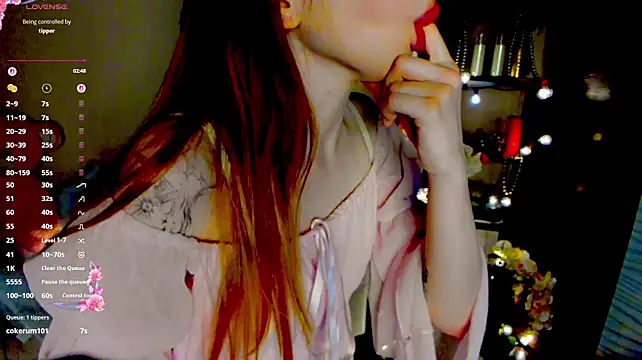 XXX chat uživo modela Red__sunnny