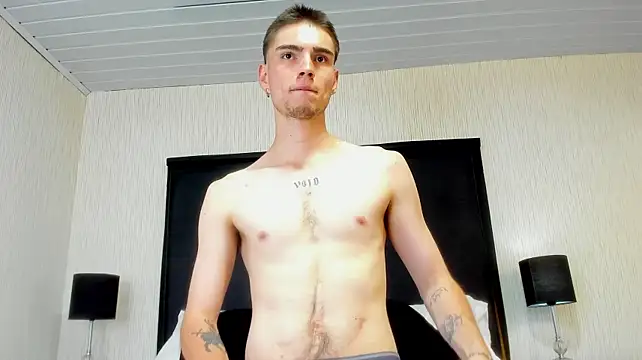 NickWild live XXX chat