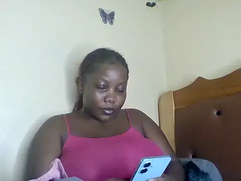 maitress2233's Live XXX Chat