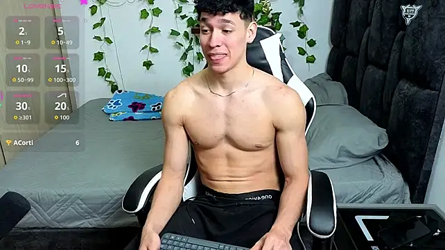 Chat XXX ao vivo de Luke_Muscle