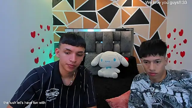 Онлайн чат XXX Juan_Nd_Steven