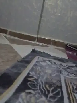 nanynou Adlı Modelin Canlı XXX Sohbeti