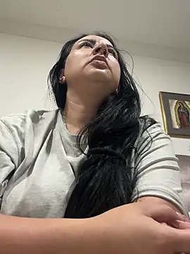 XXX chat uživo modela Abril_Luv