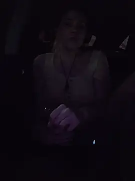 ScarletsWeb live XXX chat