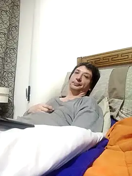 Chat +18 de Pacobakan042 ao vivo