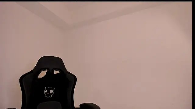 Chat +18 de skinnyy__16 ao vivo