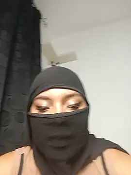 Chatroom XXX en direct de Samira_1