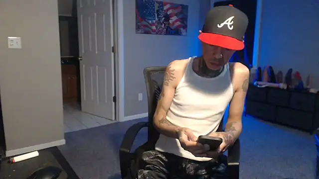 Michigan9000 Chat XXX in diretta