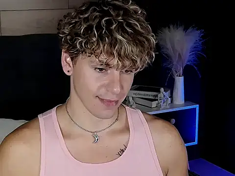 ConnorBlake élő XXX-chatje