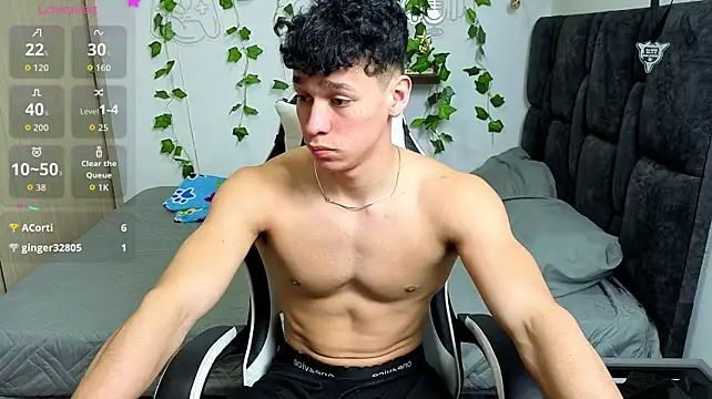 Luke_Muscle Live XXX Chat
