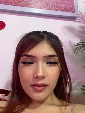 צ'אט XXX בשידור חי של danielahall